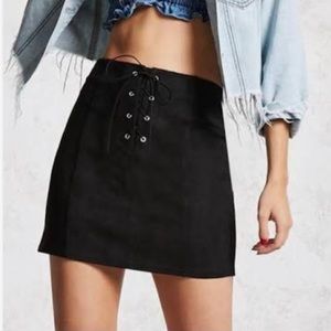 LACE UP FRONT MINI SKIRT